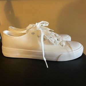 Women's White PU Leather Sneakers - size 7